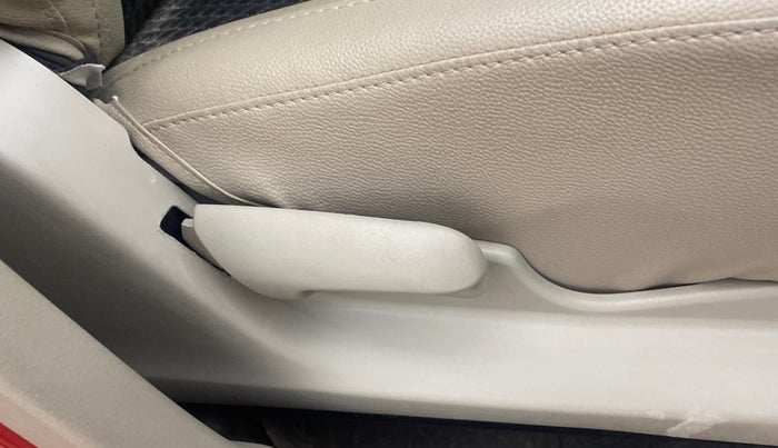 2016 Maruti Celerio VXI AMT, Petrol, Automatic, 20,714 km, Driver Side Adjustment Panel