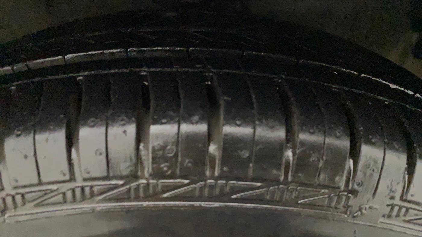 2013 Hyundai i10 SPORTZ 1.2, Petrol, Manual, 36,438 km, Left Rear Tyre Tread