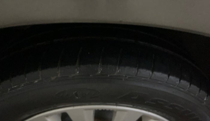 2020 Maruti Ciaz DELTA 1.5 SHVS MT PETROL, Petrol, Manual, 47,925 km, Right Rear Tyre Tread