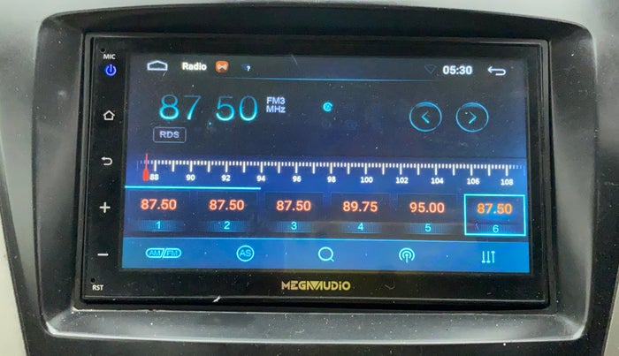 2016 Hyundai Eon SPORTZ, Petrol, Manual, 56,431 km, Infotainment System