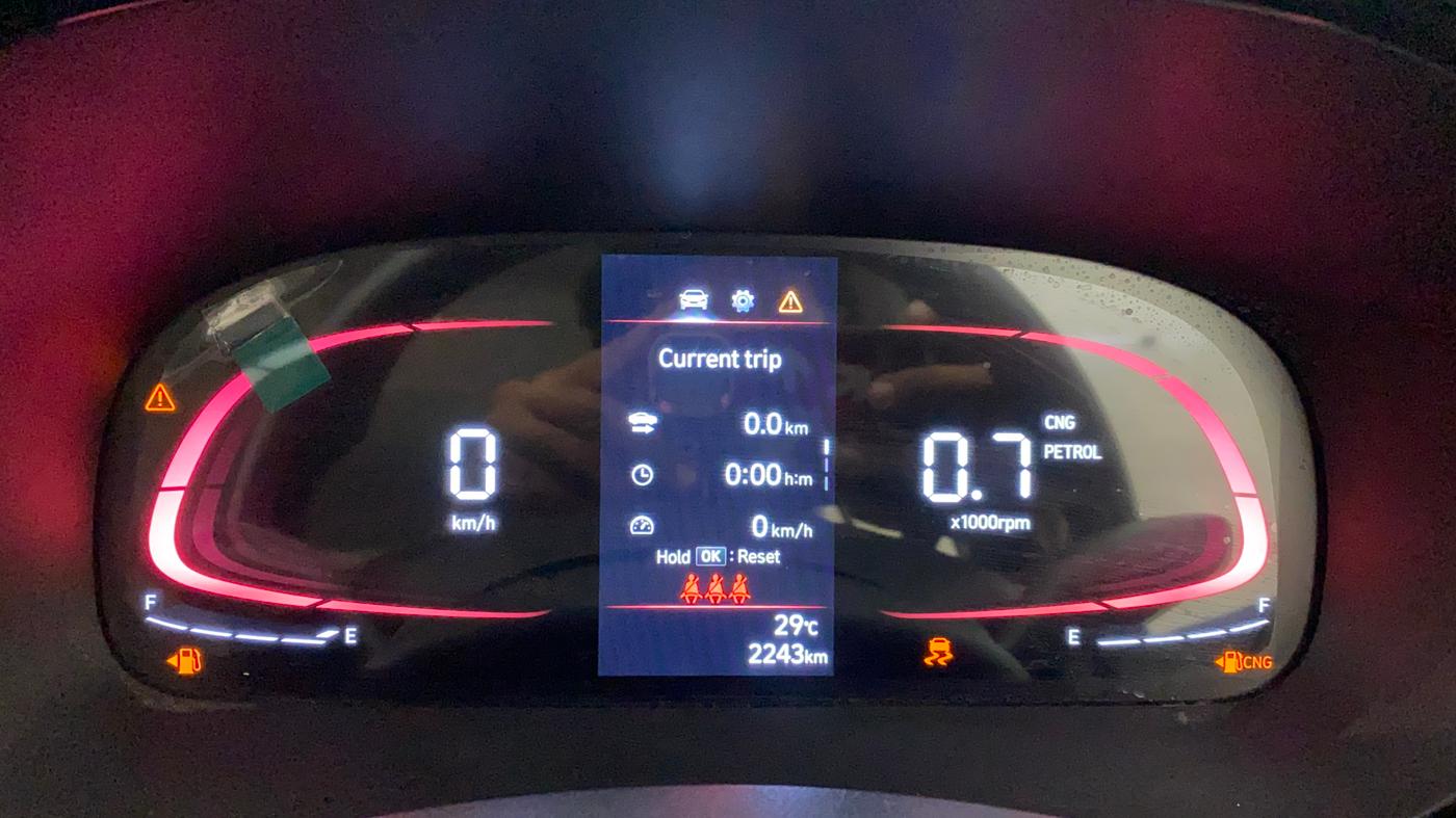 2025 Hyundai EXTER SX 1.2 MT Hy-CNG Duo , CNG, Manual, 2,242 km, Odometer Image