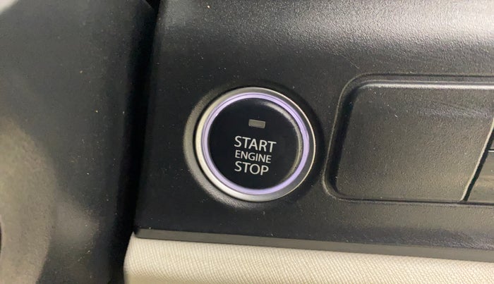 2023 Tata ALTROZ XZA, Petrol, Automatic, 30,120 km, Keyless Start/ Stop Button