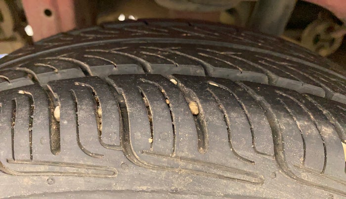 2013 Maruti Alto K10 VXI, Petrol, Manual, 82,482 km, Right Rear Tyre Tread