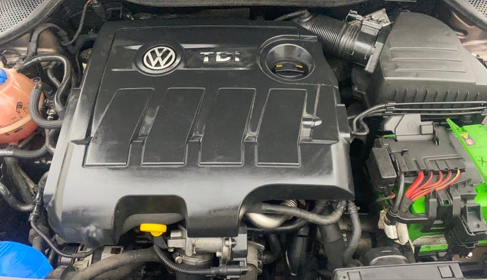 2014 Volkswagen Vento COMFORTLINE 1.5 AT, Diesel, Automatic, 82,598 km, Engine View