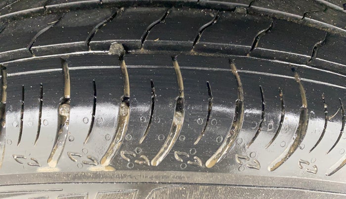 2022 Tata PUNCH ACCOMPLISHED AMT, Petrol, Automatic, 68,141 km, Left Rear Tyre Tread