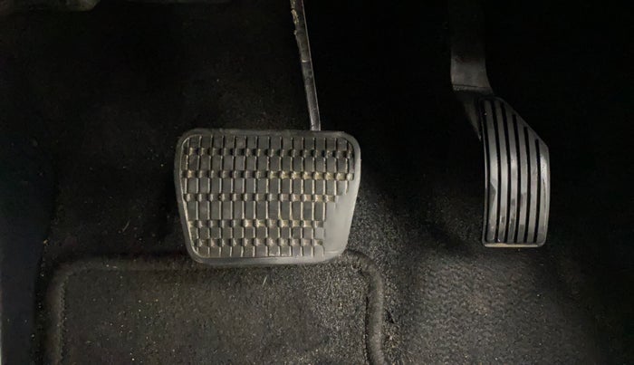 2022 Tata PUNCH ACCOMPLISHED AMT, Petrol, Automatic, 68,141 km, Pedals