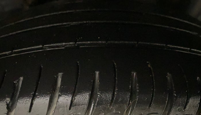 2020 Hyundai VENUE SX 1.0 (O) TURBO, Petrol, Manual, 38,821 km, Left Rear Tyre Tread