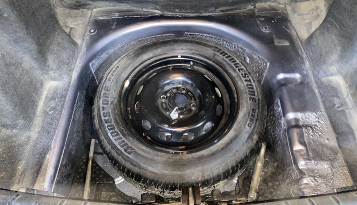 2018 Tata TIGOR XZ PETROL, Petrol, Manual, 92,562 km, Spare Tyre