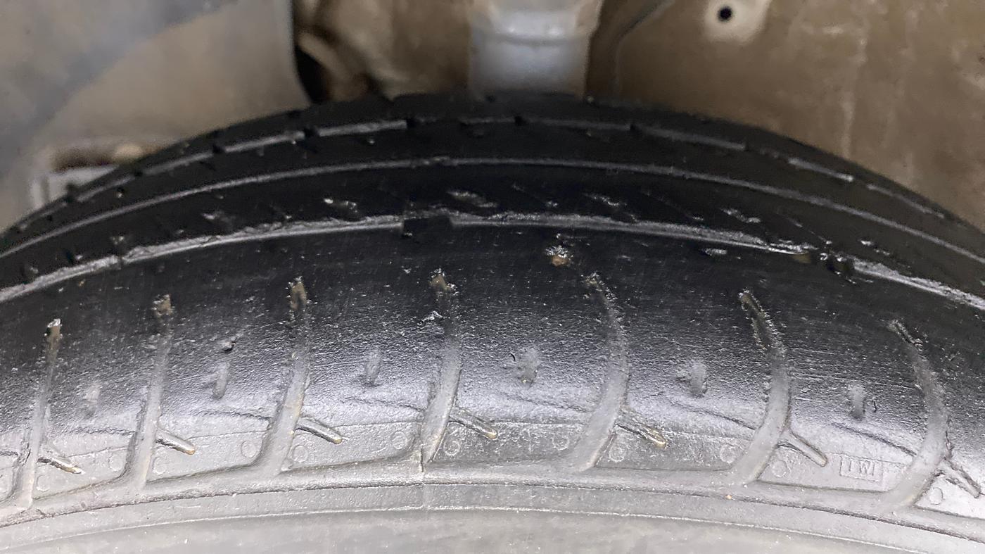 2021 Maruti New Wagon-R ZXI 1.2 old, Petrol, Manual, 31,742 km, Left Front Tyre Tread