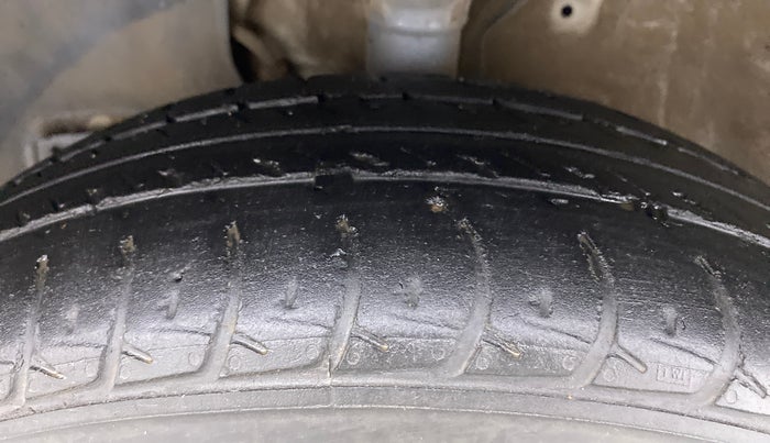 2021 Maruti New Wagon-R ZXI 1.2 old, Petrol, Manual, 31,742 km, Left Front Tyre Tread