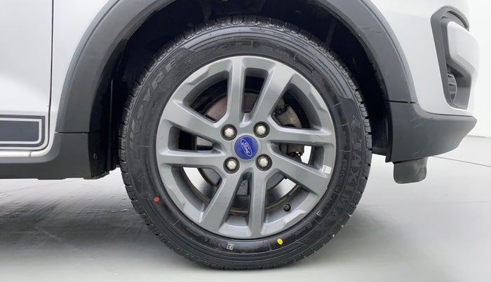 2018 Ford FREESTYLE TITANIUM 1.2 TI-VCT MT, Petrol, Manual, 19,318 km, Right Front Wheel