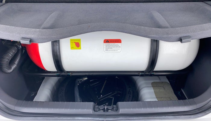 2021 Hyundai GRAND I10 NIOS SPORTZ CNG MT, CNG, Manual, 14,358 km, Boot Inside