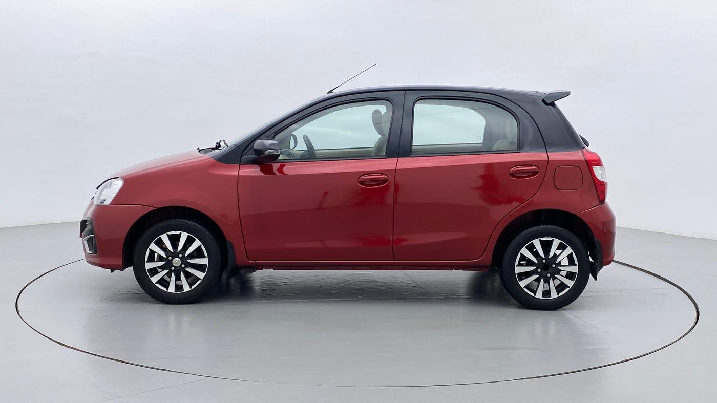 2018 Toyota Etios Liva V DUAL TONE, Petrol, Manual, 49,851 km, Left Side