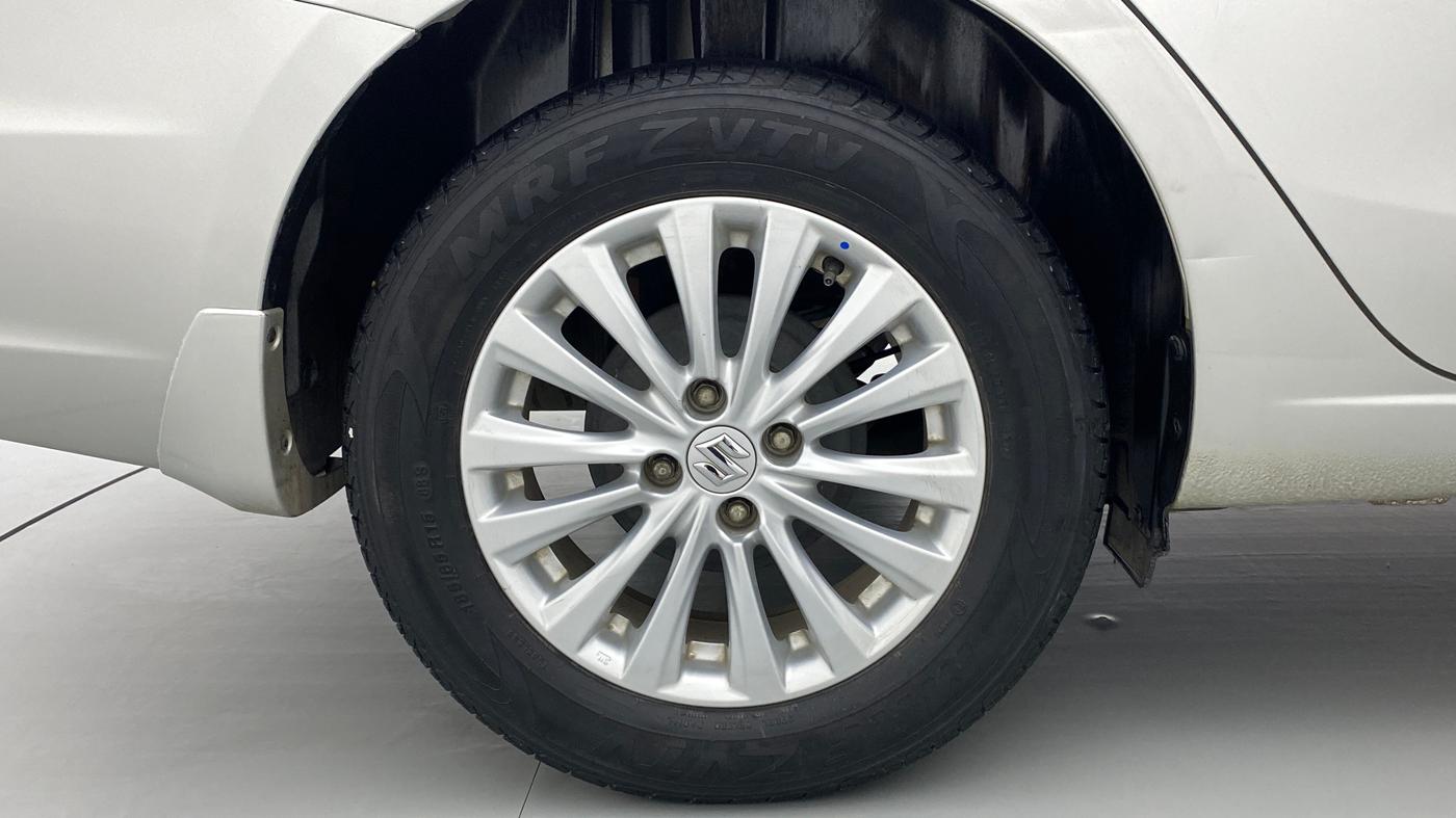2017 Maruti Ciaz ZETA 1.4 VVT AMT, Petrol, Automatic, 63,065 km, Right Rear Wheel