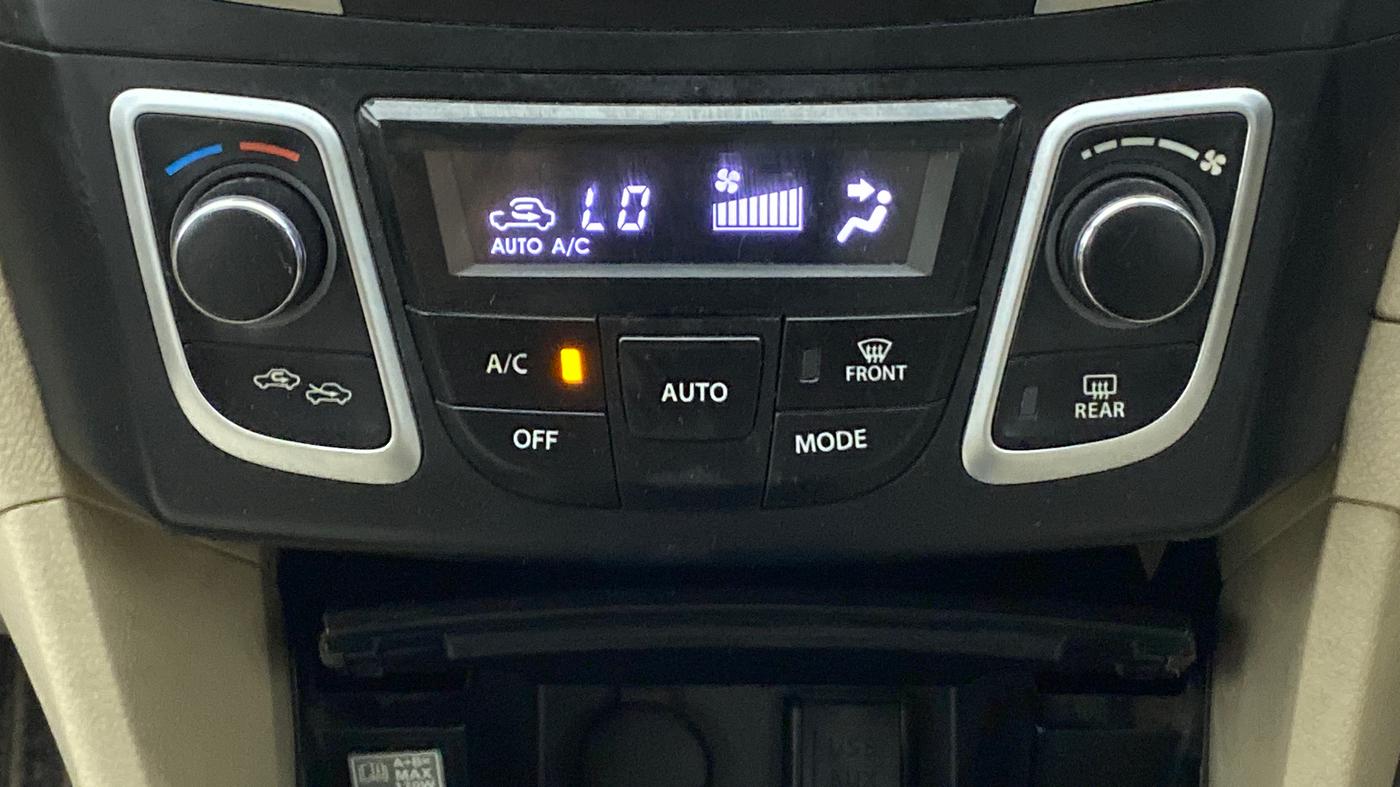 2017 Maruti Ciaz ZETA 1.4 VVT AMT, Petrol, Automatic, 63,065 km, Automatic Climate Control