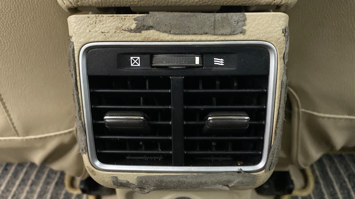 2017 Maruti Ciaz ZETA 1.4 VVT AMT, Petrol, Automatic, 63,065 km, Rear AC Vents