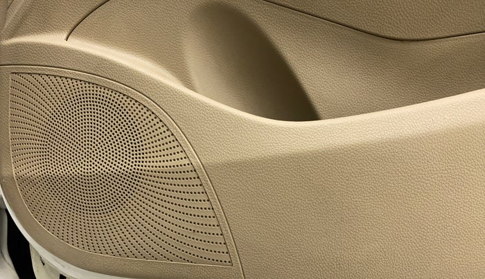 2016 Hyundai Eon ERA +, Petrol, Manual, 62,536 km, Speaker