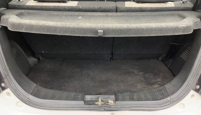 2014 Maruti Wagon R 1.0 LXI, Petrol, Manual, 65,448 km, Boot Inside