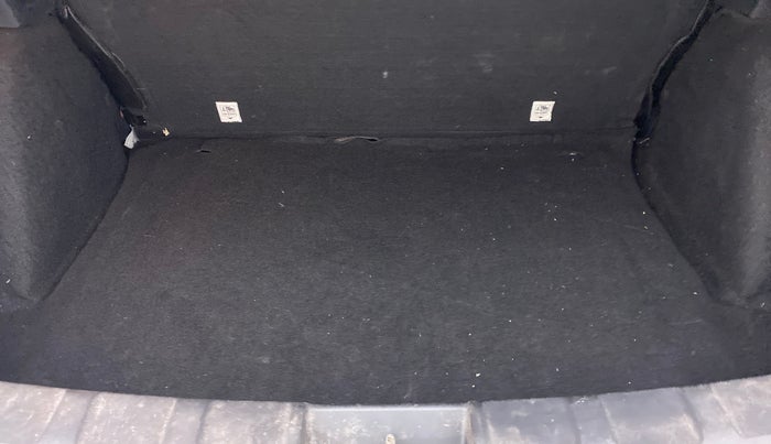 2021 Tata NEXON XM SUNROOF PETROL, Petrol, Manual, 44,901 km, Boot Inside