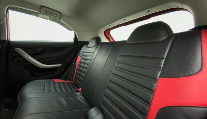 2021 Tata NEXON XM SUNROOF PETROL, Petrol, Manual, 44,901 km, Right Side Rear Door Cabin