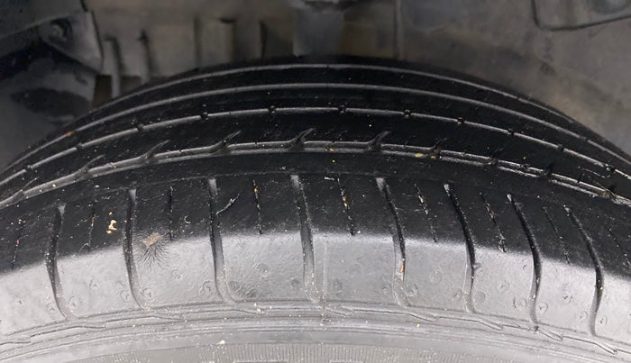 2021 Tata NEXON XM SUNROOF PETROL, Petrol, Manual, 44,901 km, Right Rear Tyre Tread