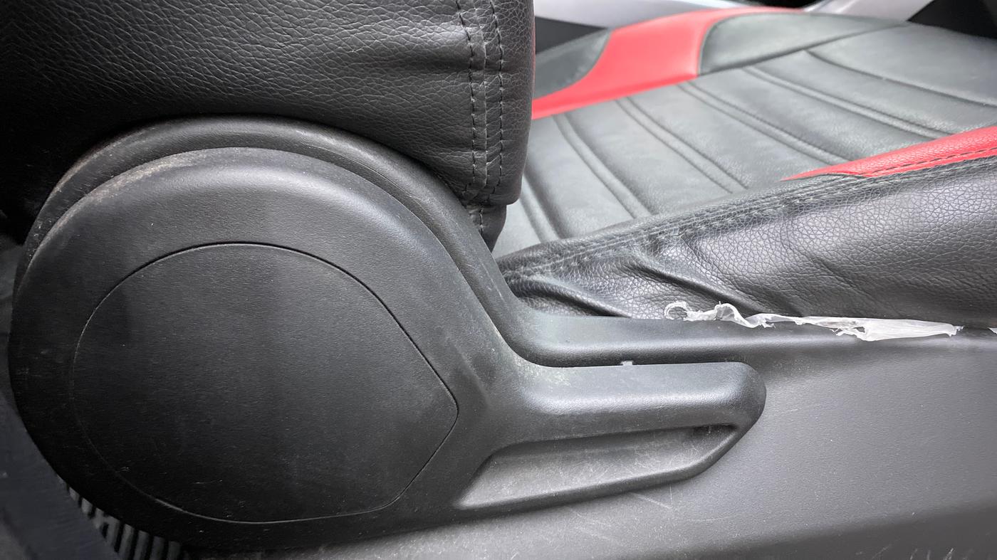 2021 Tata NEXON XM SUNROOF PETROL, Petrol, Manual, 44,901 km, Driver Side Adjustment Panel
