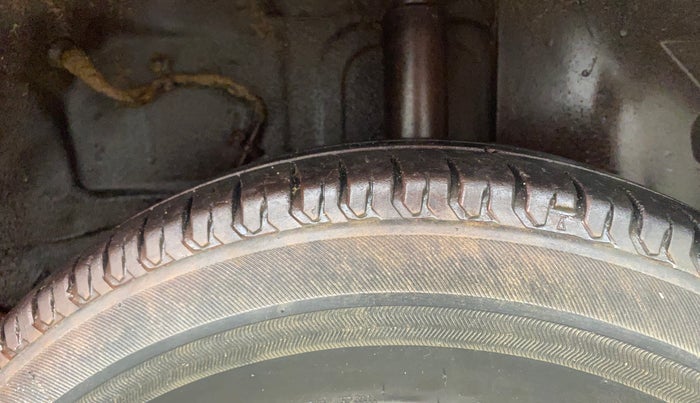 2021 Tata ALTROZ XM PETROL, Petrol, Manual, 34,578 km, Left Rear Tyre Tread