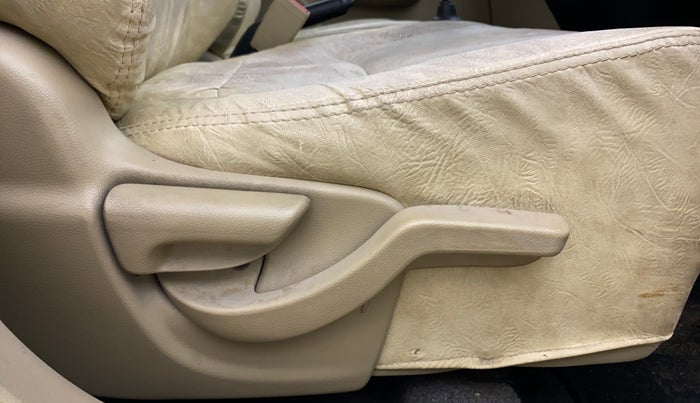 2013 Honda Amaze 1.2L I-VTEC S, Petrol, Manual, 65,064 km, Driver Side Adjustment Panel