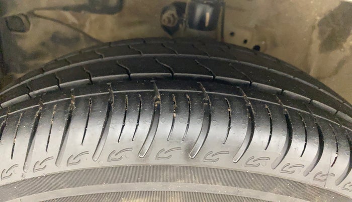 2013 Honda Amaze 1.2L I-VTEC S, Petrol, Manual, 65,064 km, Left Front Tyre Tread