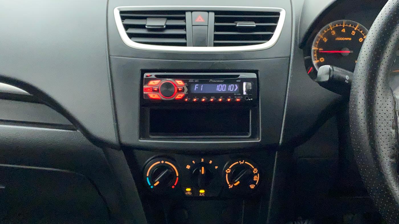 2012 Maruti Swift VXI, Petrol, Manual, 62,456 km, Air Conditioner
