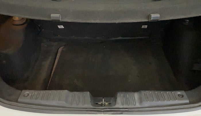 2022 Tata ALTROZ XT DIESEL, Diesel, Manual, 70,389 km, Boot Inside