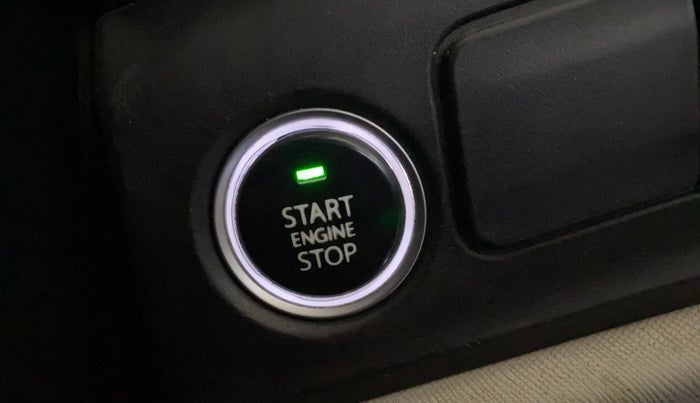 2022 Tata ALTROZ XT DIESEL, Diesel, Manual, 70,389 km, Keyless Start/ Stop Button