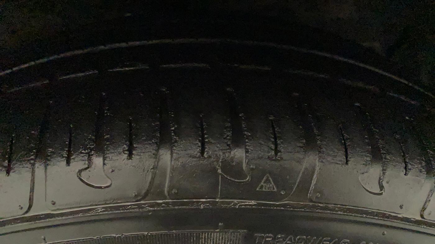 2015 Hyundai Xcent SX 1.2, Petrol, Manual, 64,221 km, Right Front Tyre Tread