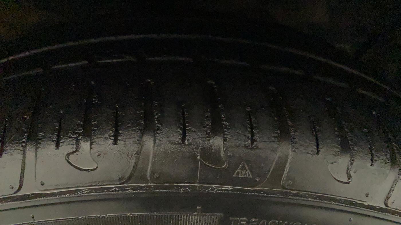 2015 Hyundai Xcent SX 1.2, Petrol, Manual, 64,221 km, Left Rear Tyre Tread