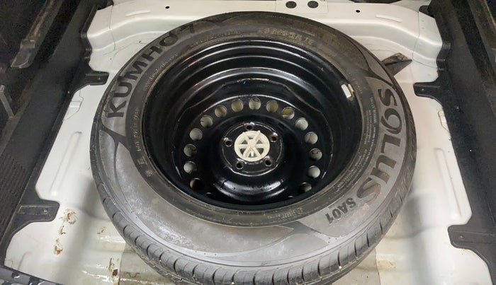 2016 Hyundai Creta SX PLUS 1.6 PETROL, Petrol, Manual, 89,720 km, Spare Tyre