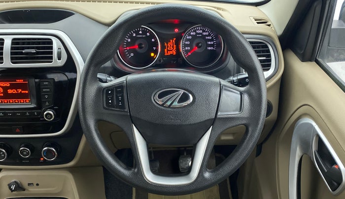 2016 Mahindra TUV300 T8, Diesel, Manual, 62,675 km, Steering Wheel Close Up