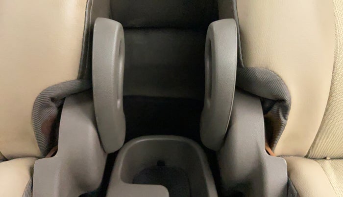 2014 Hyundai i10 MAGNA 1.1 IRDE2, Petrol, Manual, 14,201 km, Driver Side Adjustment Panel