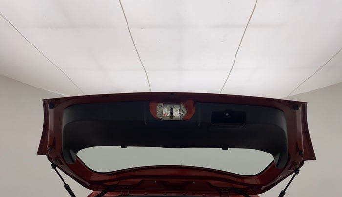 2010 Maruti Swift VXI, Petrol, Manual, 37,168 km, Boot Door Open