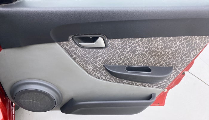 2018 Maruti Alto 800 LXI, Petrol, Manual, 32,468 km, Driver Side Door Panels Control