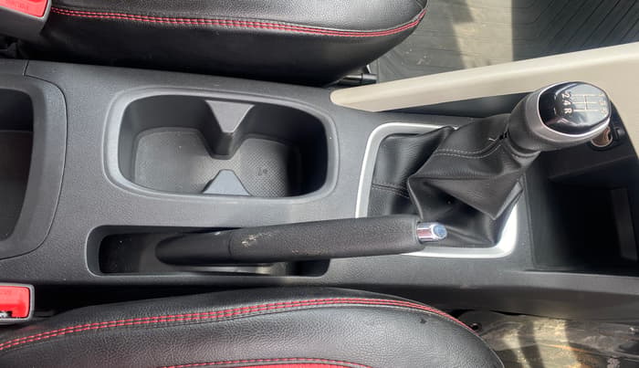 2021 Nissan MAGNITE XV EXECUTIVE TURBO, Petrol, Manual, 10,754 km, Gear Lever