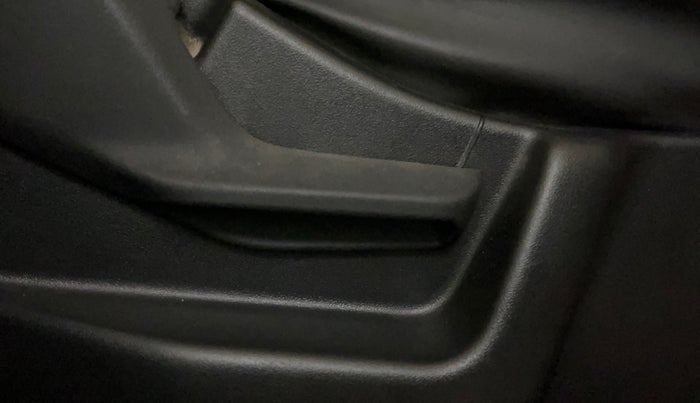 2022 Maruti New Wagon-R VXI 1.0, Petrol, Manual, 22,363 km, Driver Side Adjustment Panel