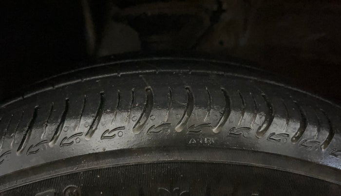 2022 Maruti New Wagon-R VXI 1.0, Petrol, Manual, 22,363 km, Left Front Tyre Tread