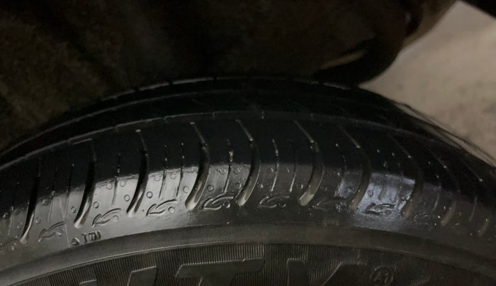 2022 Maruti New Wagon-R VXI 1.0, Petrol, Manual, 22,363 km, Left Rear Tyre Tread