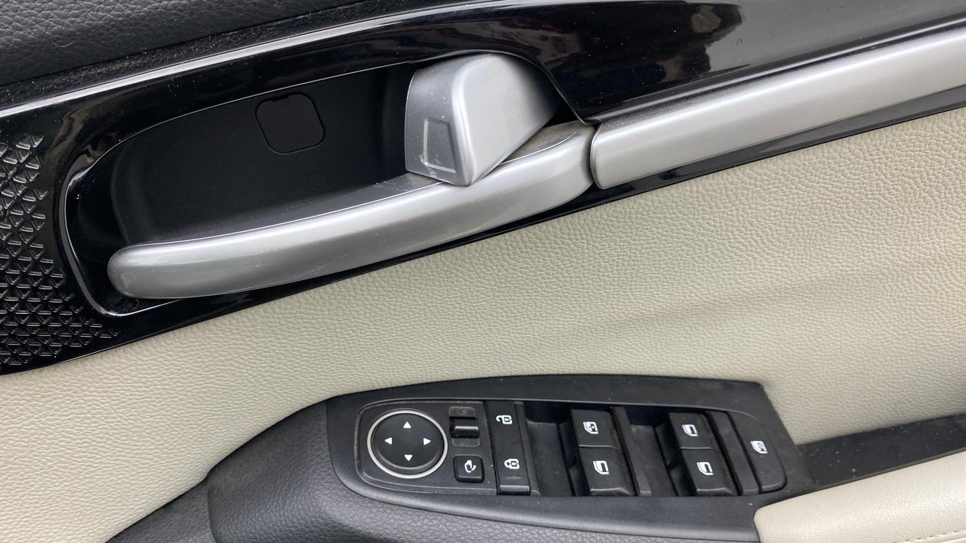 2022 KIA SELTOS HTX IVT 1.5 PETROL, Petrol, Automatic, 23,925 km, Driver Side Door Panels Control