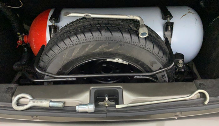 2019 Maruti New Wagon-R LXI CNG (O) 1.0, CNG, Manual, 60,155 km, Spare Tyre