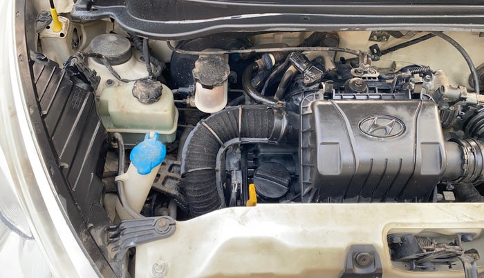 2013 Hyundai Eon MAGNA +, Petrol, Manual, 40,001 km, Engine View - Right