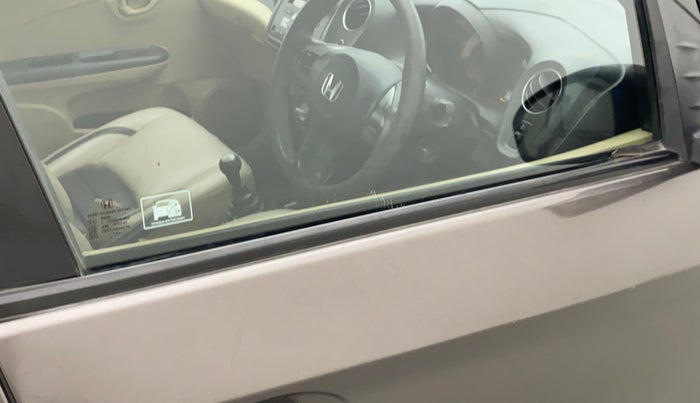 2014 Honda Brio S MT, Petrol, Manual, 69,651 km, Driver-side door - Weather strip has minor damage