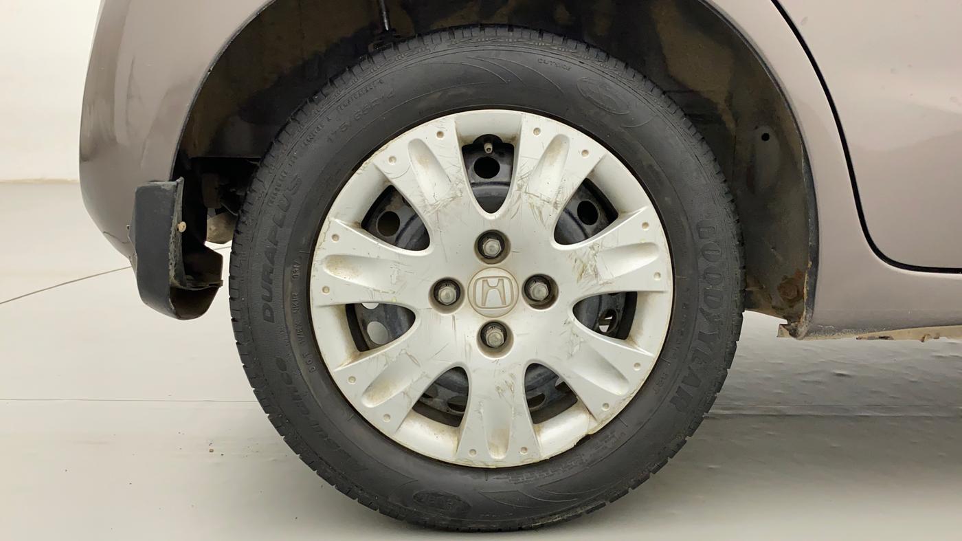 2014 Honda Brio S MT, Petrol, Manual, 69,651 km, Right Rear Wheel