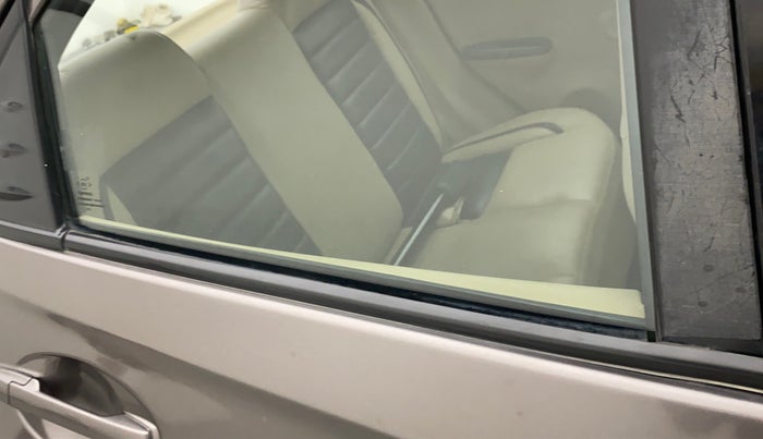 2014 Honda Brio S MT, Petrol, Manual, 69,651 km, Right rear door - Weather strip has minor damage