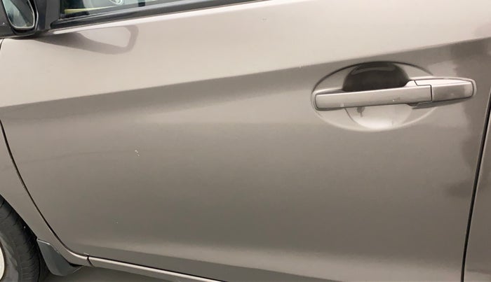 2014 Honda Brio S MT, Petrol, Manual, 69,651 km, Front passenger door - Minor scratches